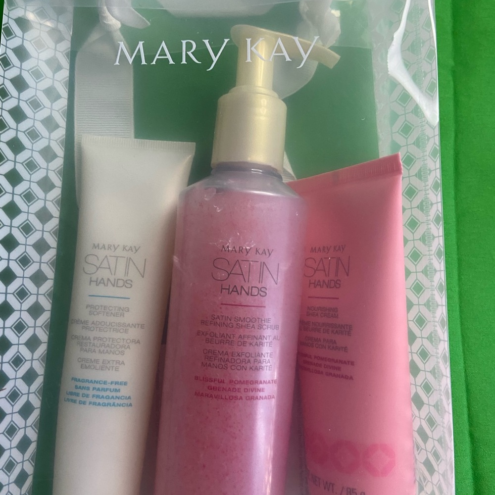 Mary Kay Satin Hamd